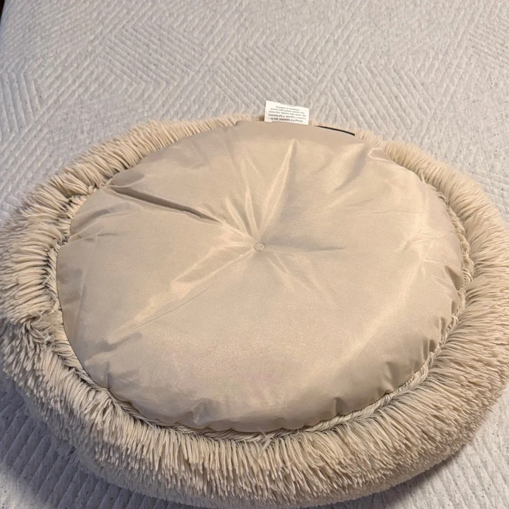 Cozy Fluffy Pet Bed